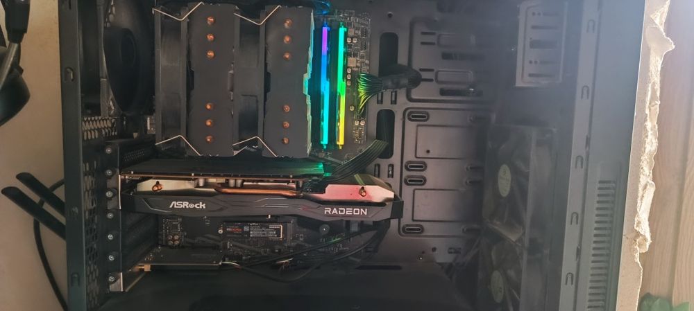 Ryzen 5 5600x / ram trident Z 32gb 16x2 3600mhz 18cl/MSi b550-A pro /