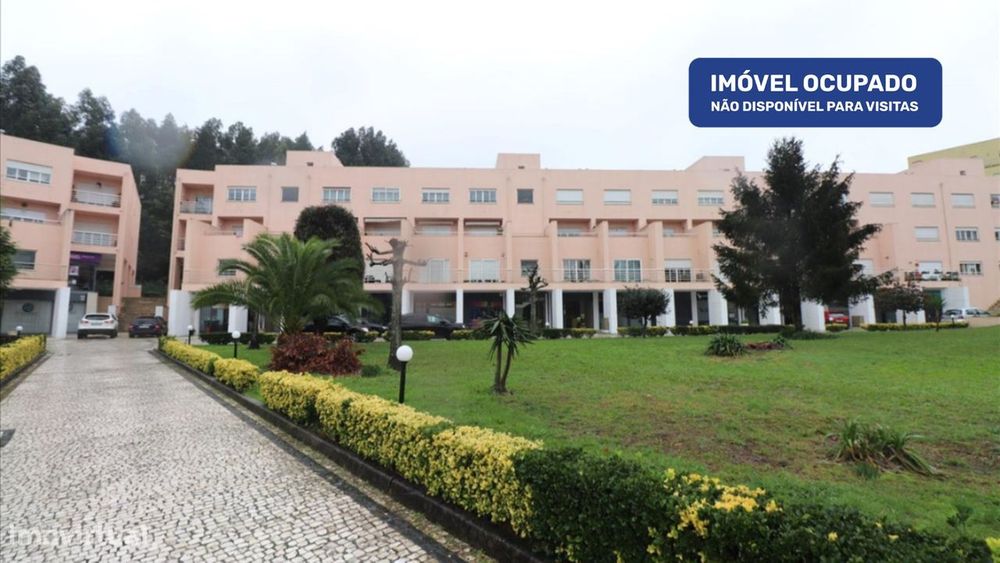 Apartamento T1 com Varanda e Estacionamento em Vila Nova de Gaia