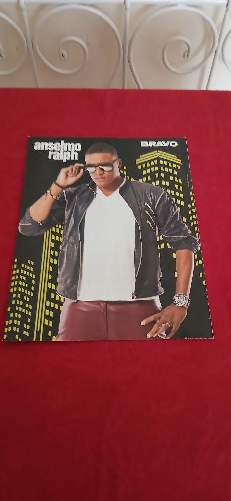 Poster Selena Gomez/Anselmo Ralph, novo
