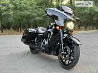 Harley-Davidson Street Glide