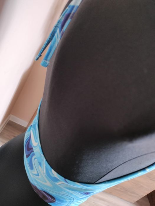 Niebieski crop top letni S