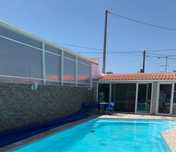Livre Agosto!! Moradia V3 nova c/ piscina privada