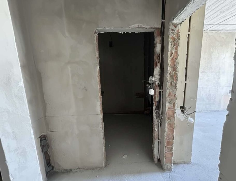 Таунхаус з Частковим РЕМОНТОМу Вовчинцях в котеджному містечку