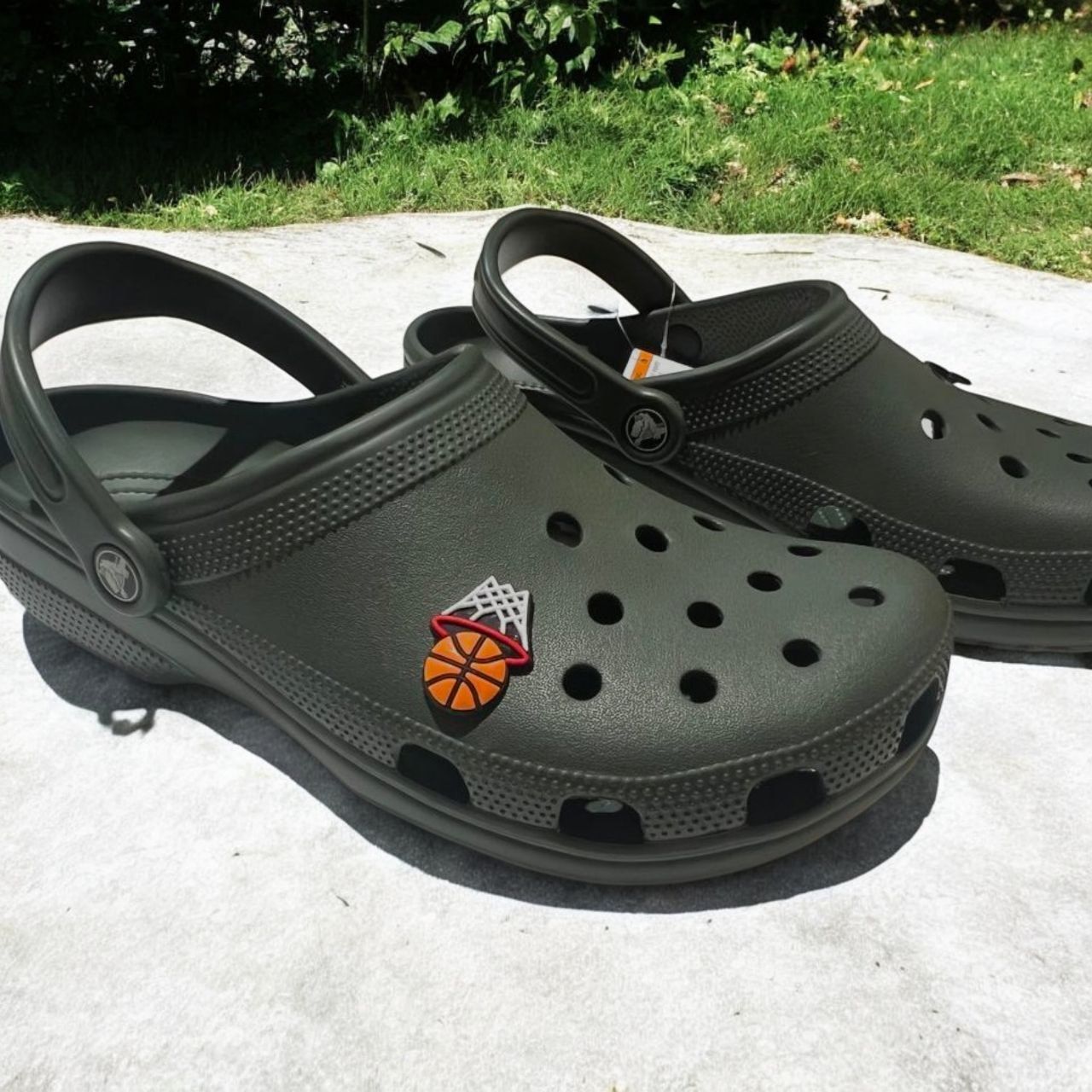 Crocs classic clog+ jibbitz