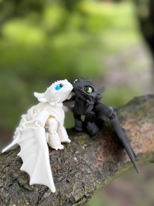 Фігурка, іграшка Беззубик (Toothless) — нічна фурія і біла фурія