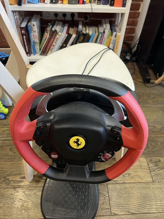 Руль Thrustmaster Ferrari 458 XBOX