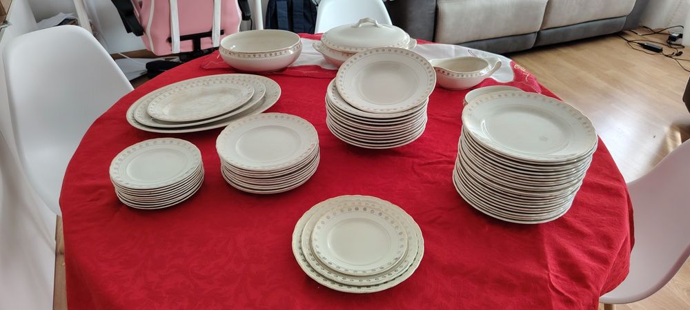 Serviço de jantar loiça de Sacavém