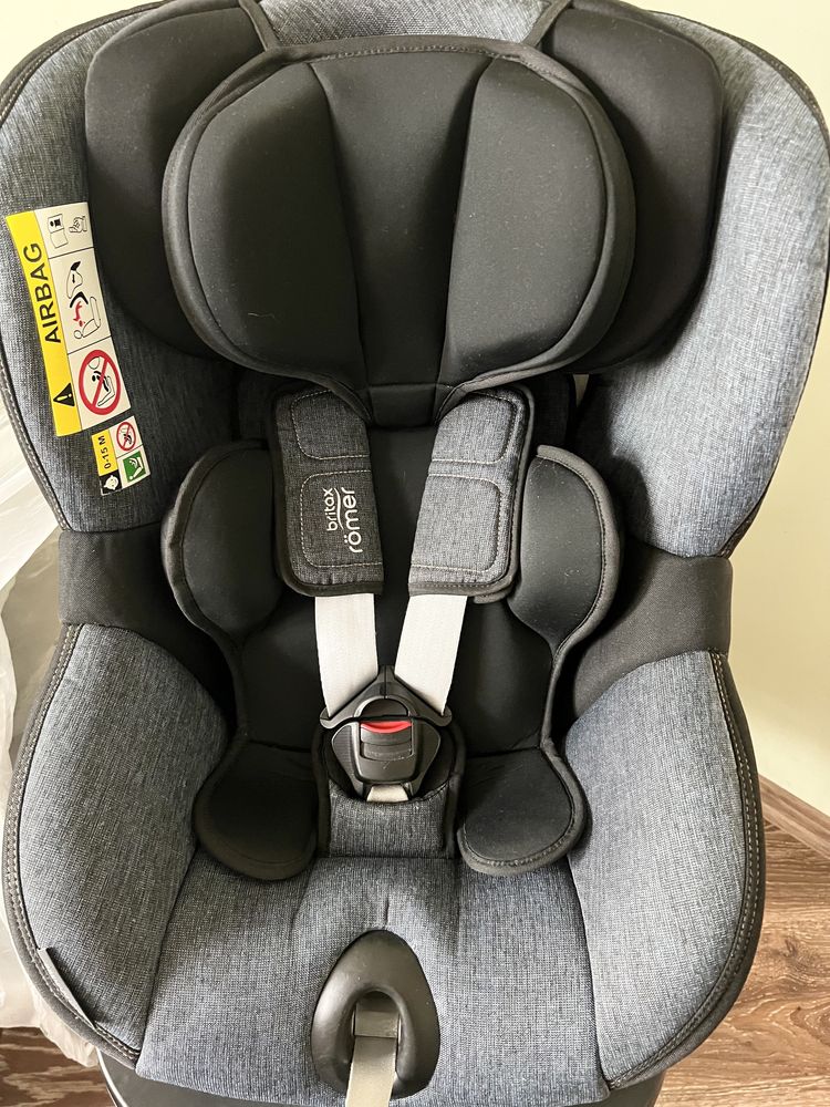 Автокресло Britax-Romer Dualfix i-Size 0-4 лет