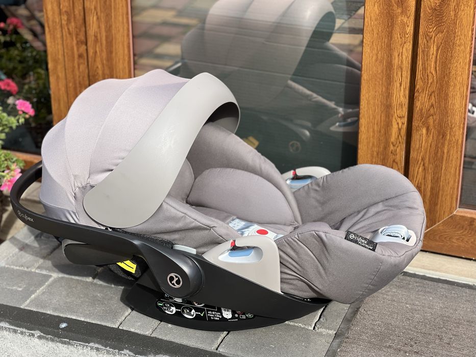 Автокрісло Cybex cloud Z i-size