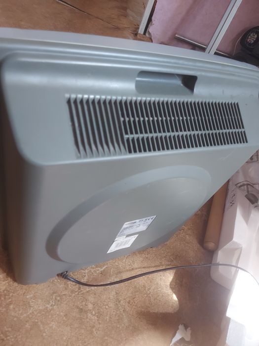 Ионизатор воздуха  на вентиляторе,Delonghi