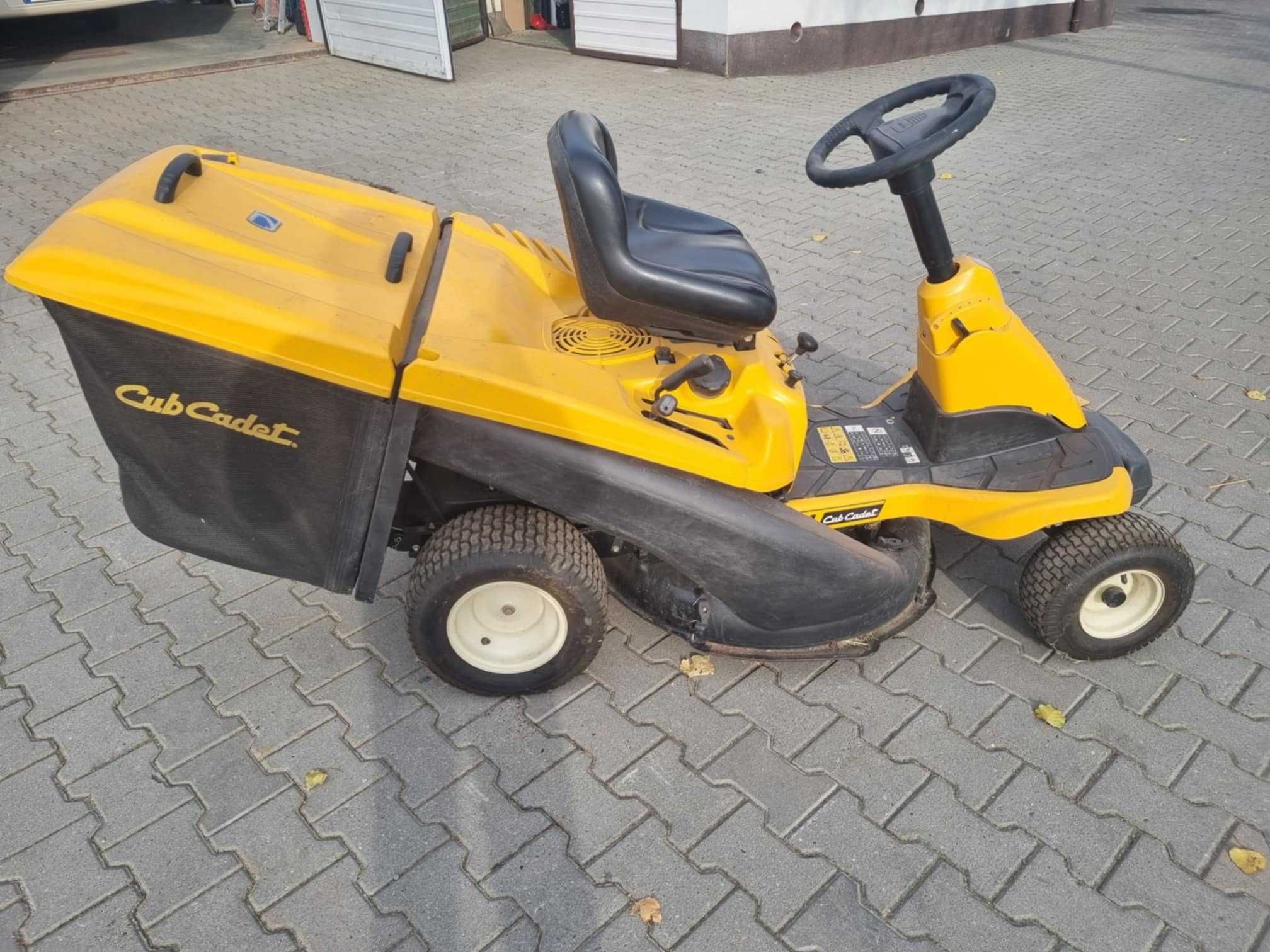Traktorek cub cadet LR1 scooter