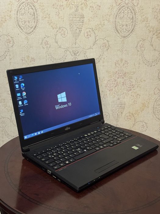 Ноутбук Fujitsu E554 i3 4th SSD 240GB