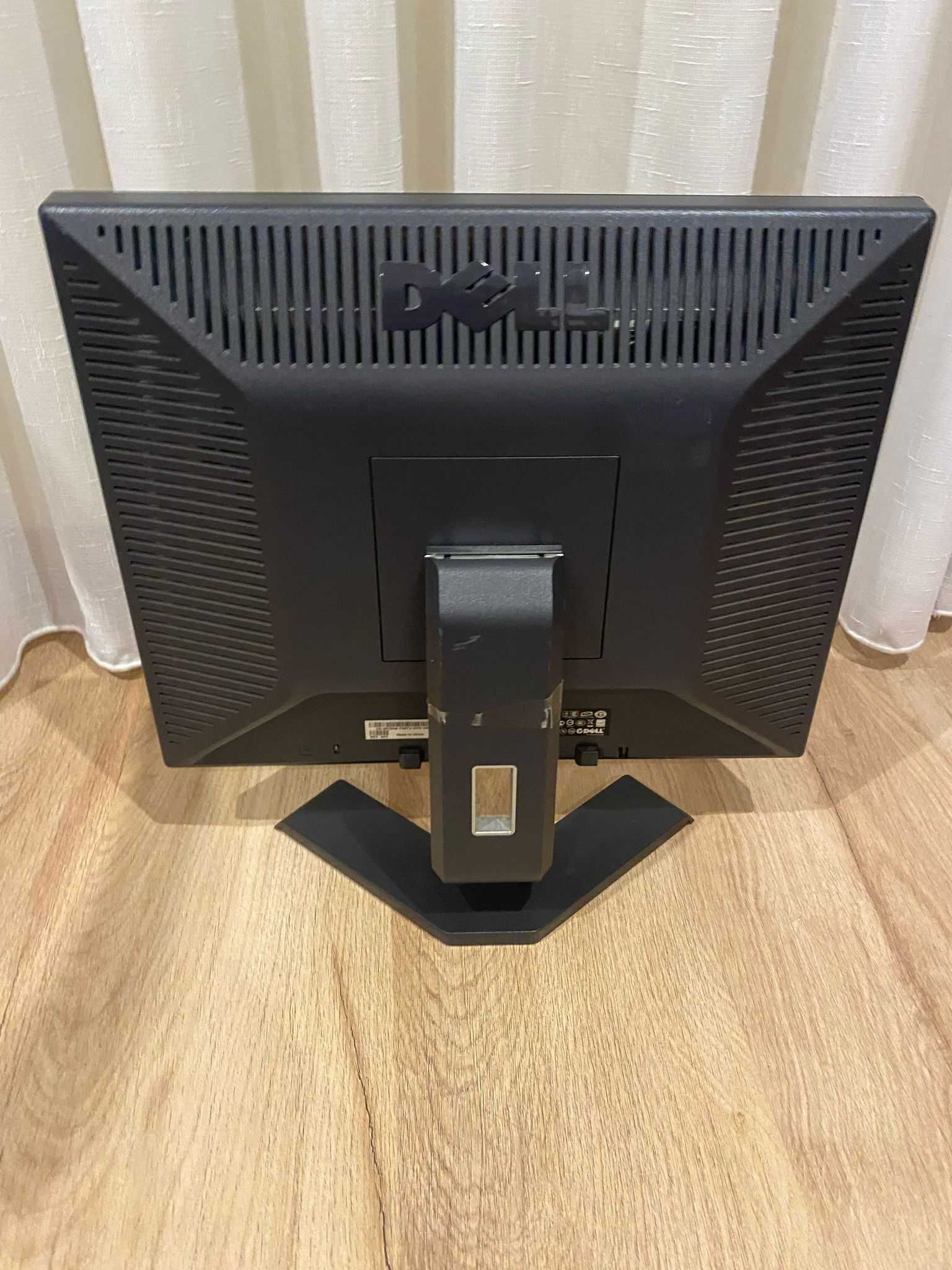 Monitor Dell com pouco uso