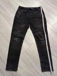 Super miękkie czarne jeansy, Vintage, r.134 cm