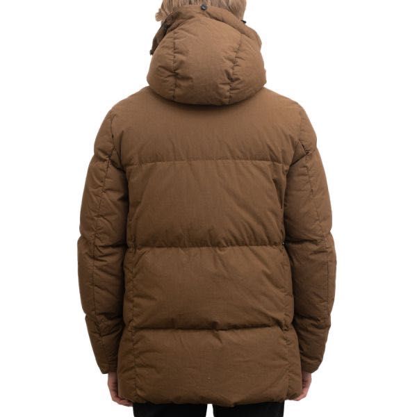 Пуховик C.P. Company коричневий , новий М розмір . Оригінал .