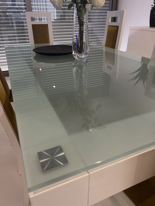 Mesa de jantar  6 pessoas