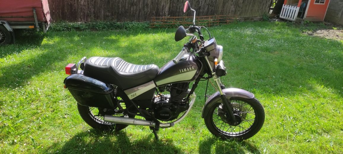 Motocykl Yamaha SR 125 kat,B