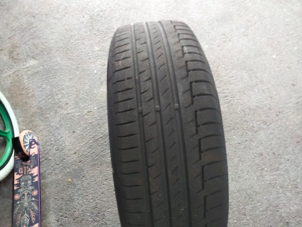 Pneu Continental 215xx65 R17 V