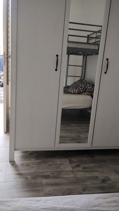 Quarto partilhado em arroios