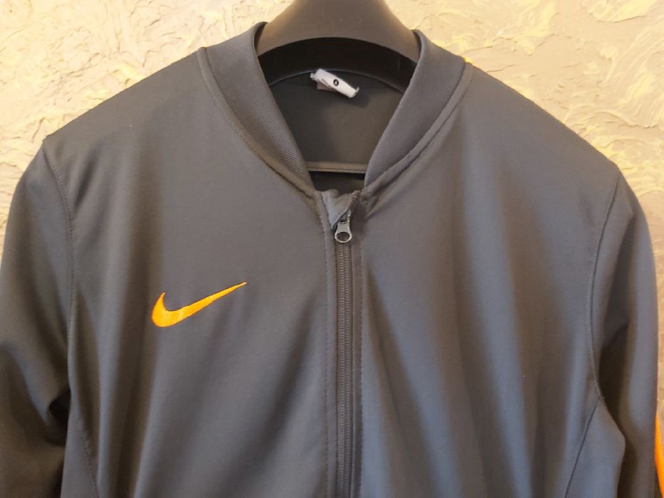 Bluza sportowa trekkingowa NIKE DRY FIT rozm. M