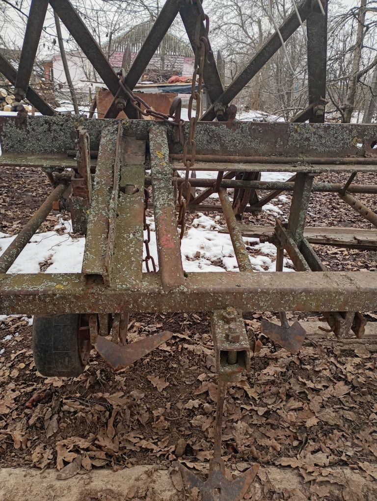 Продам культиватор до трактора Т-40