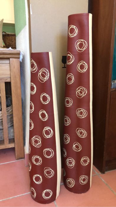 Peças decorativas pintadas à mão