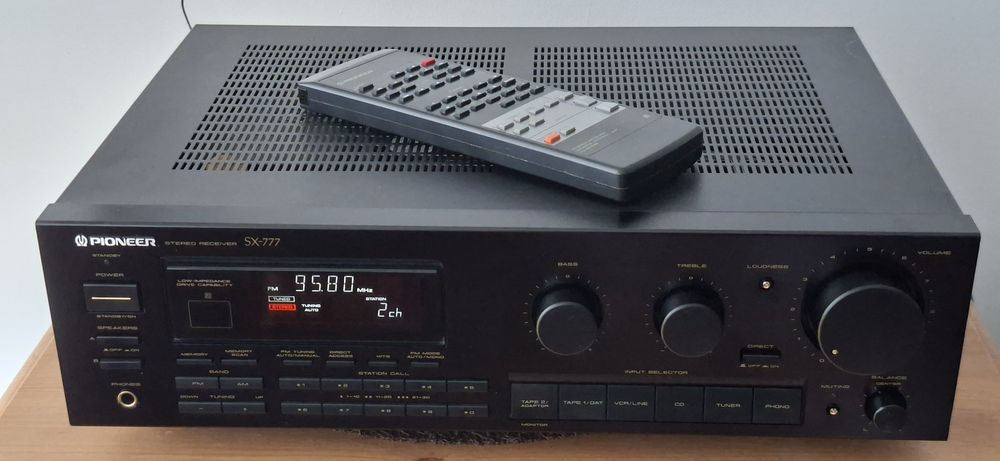 Pioneer ampituner SX-777 + oryginalny pilot