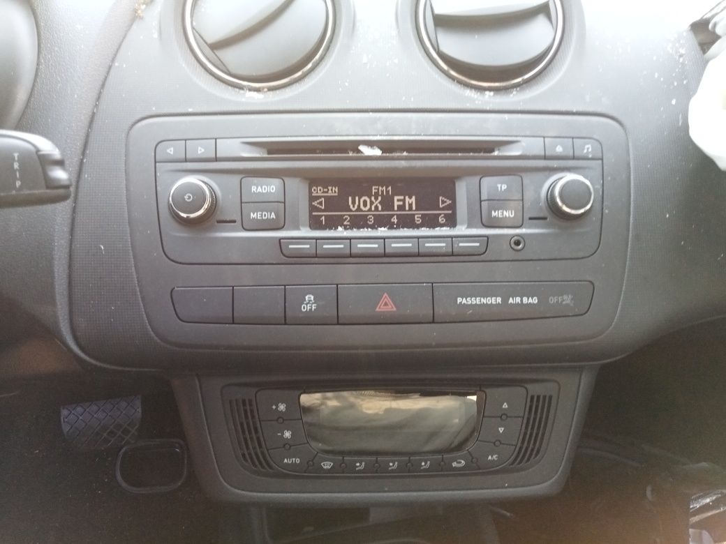 Radio seat Ibiza 2014r