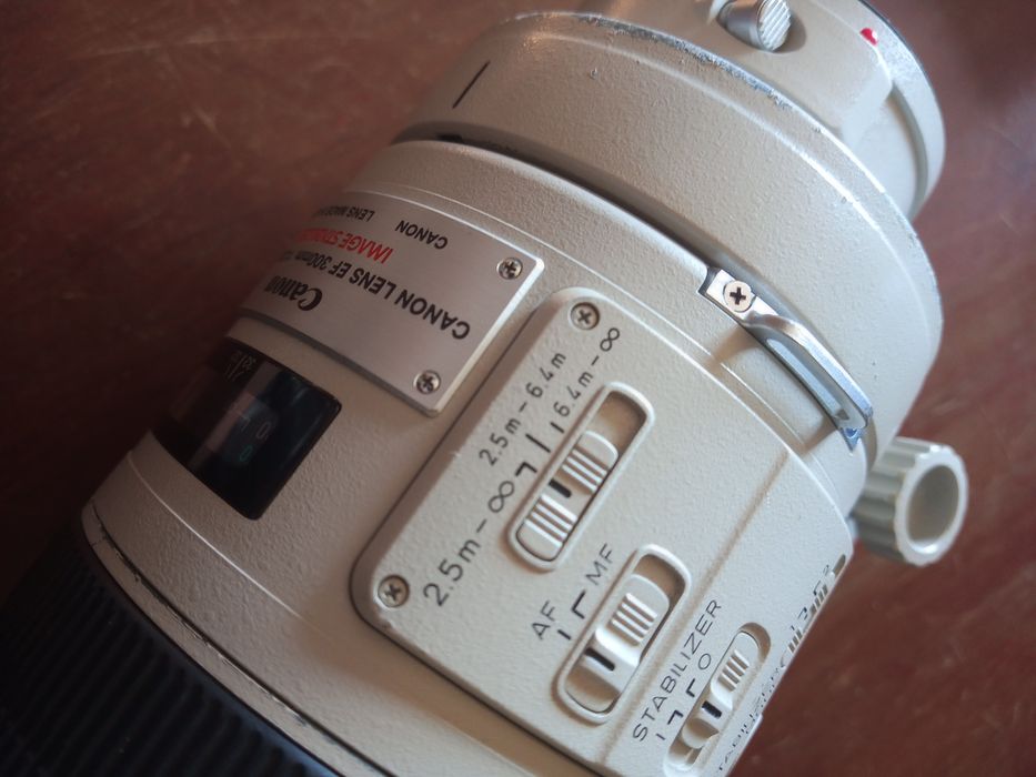 Canon EF 300mm f/2.8L IS USM estabilizador de imagem