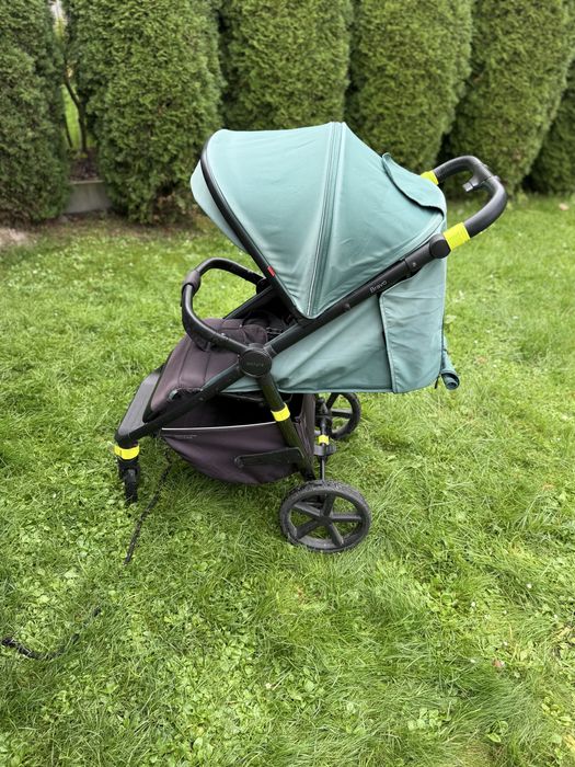 Carrello Bravo Plus – lekka spacerówka do 22 kg