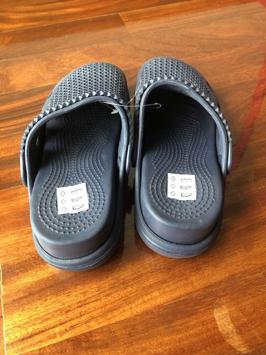 Cinelos (Crocs) 39