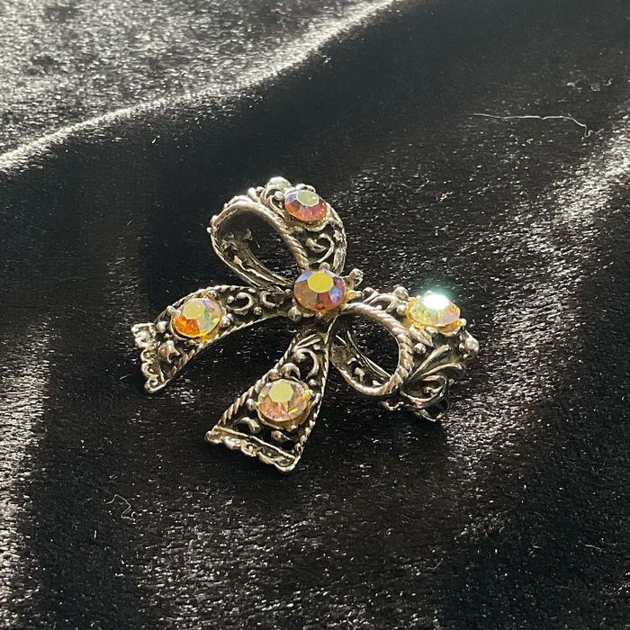 Broche peça vintage peça com 4 cm