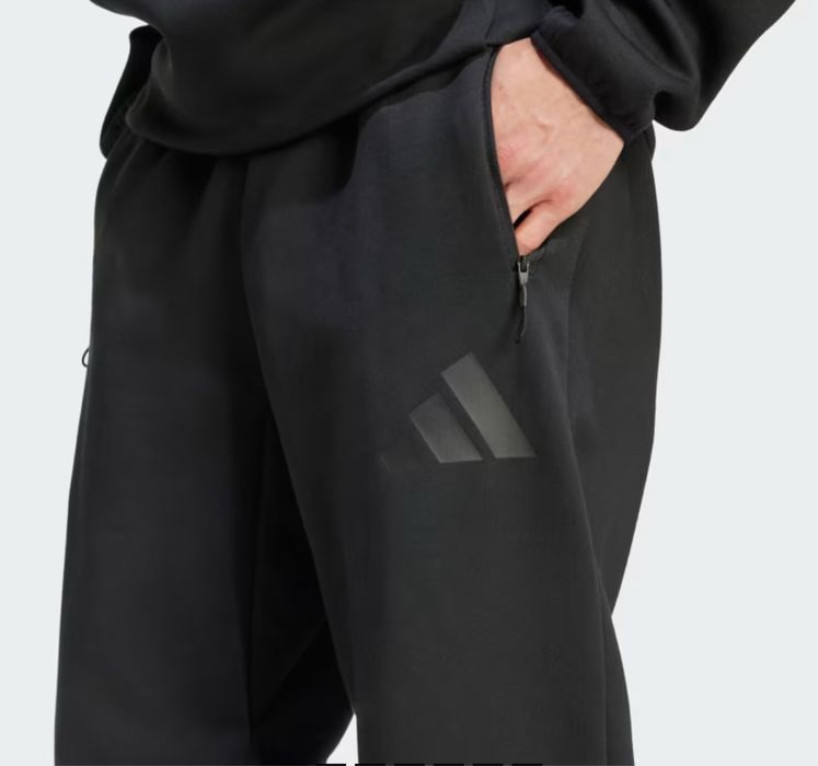 Новий спортивний костюм Адідас / Adidas Z.N.E Original