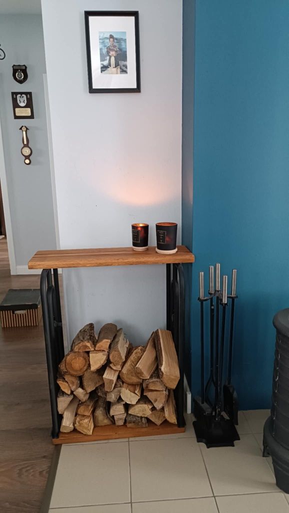 Stojak na drewno kominkowe konsola