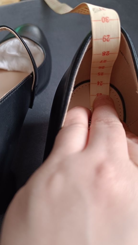 Buty na obcasie botki 38/39