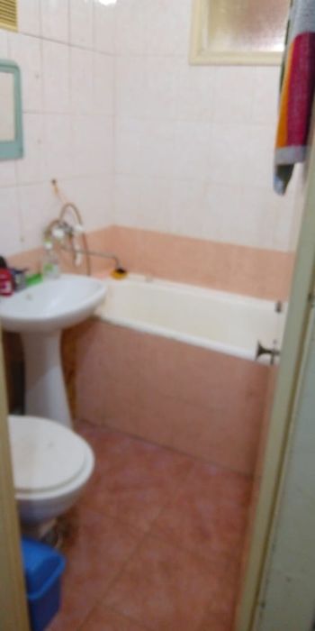 Квартира на длительный период в  центре Херсона недорого.