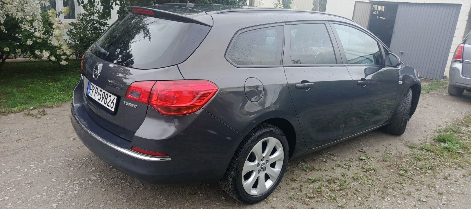 Opel Astra 1.4 turbo Lpg