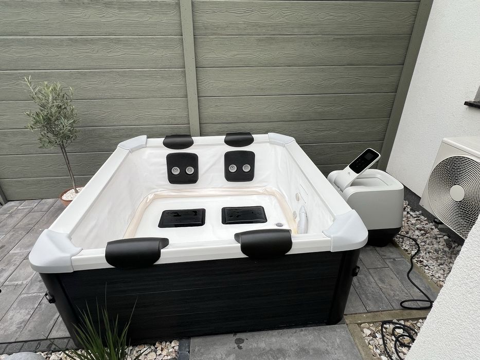 Ogrodowe jacuzzi spa MSpa OSLO  6 osob