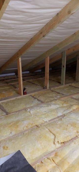 Утеплення мансард, стель, дахів ватою