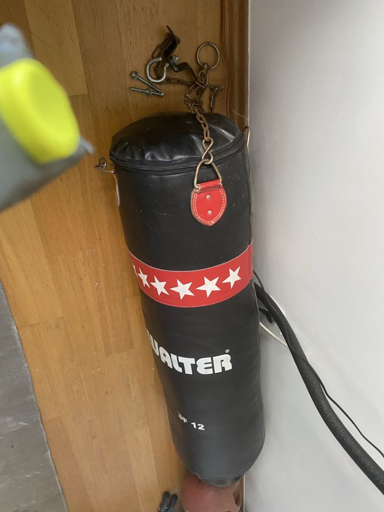Saco Boxe Walter SF12 com gancho suporte