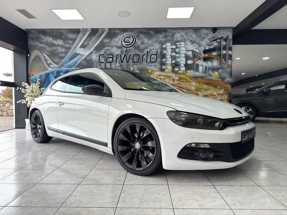 VW Scirocco 2.0 TDI Sport DSG