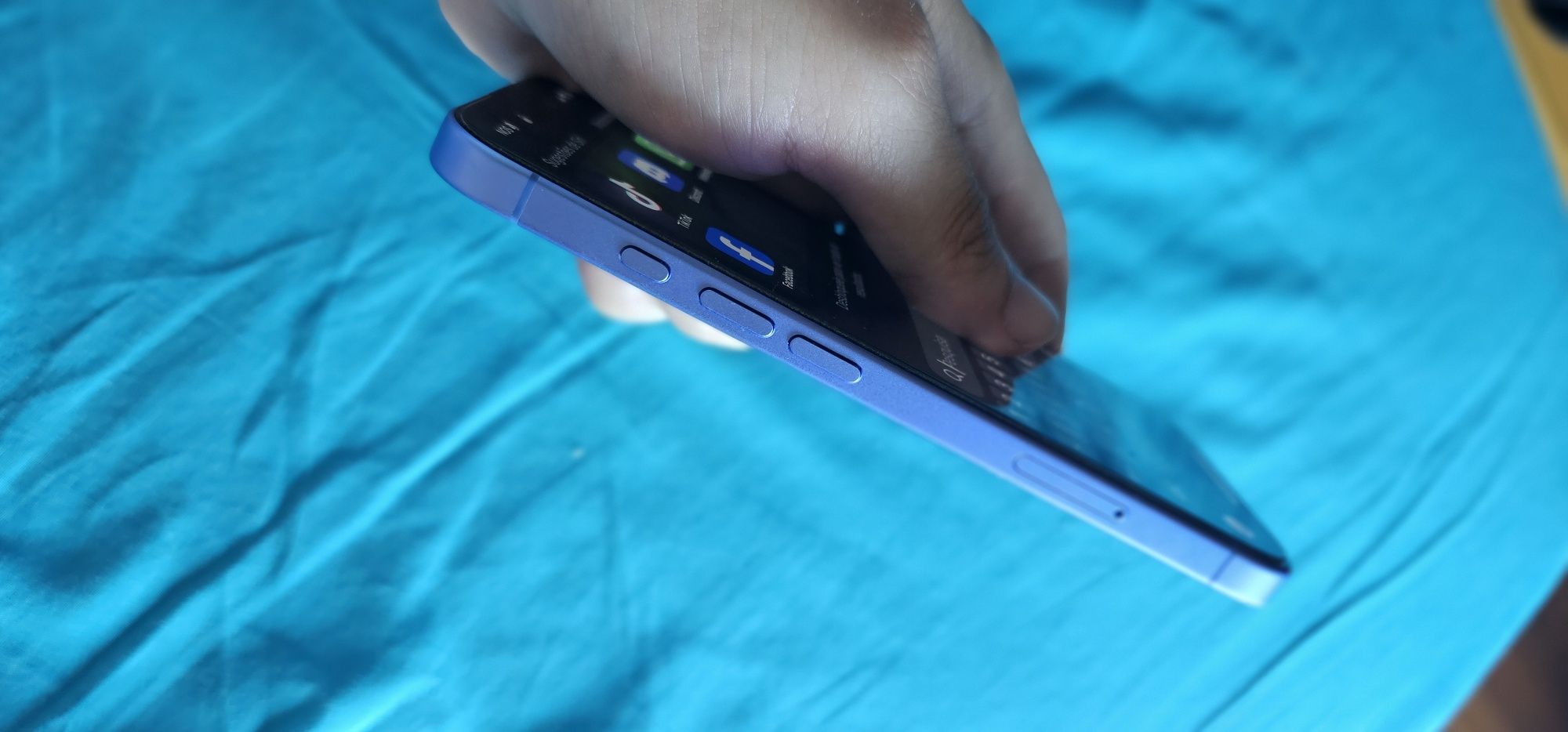 IPhone 16 (Com Garantia)