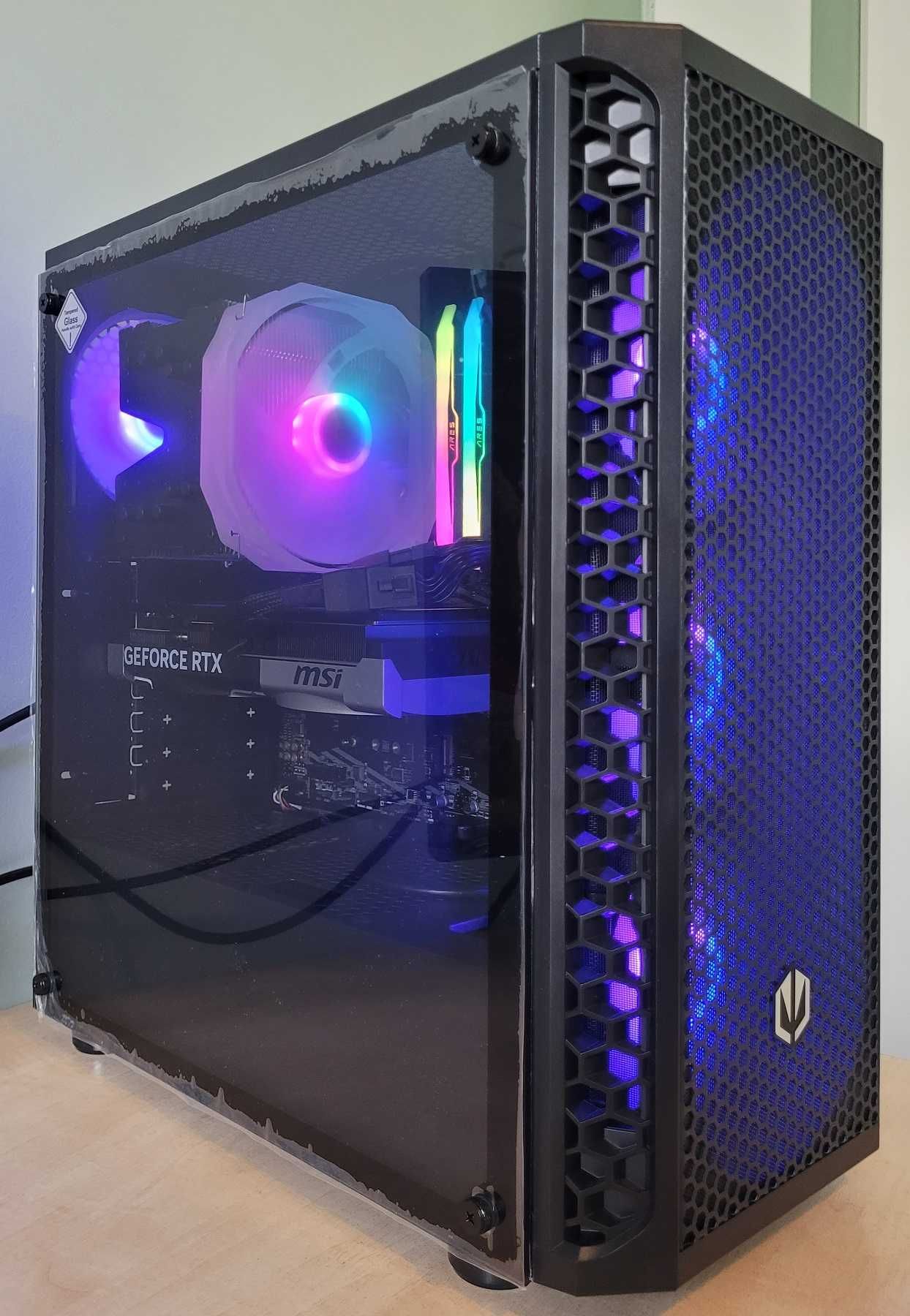 KOMPUTER, RTX5070 MSI 12GB, Ryzen 5 5600X, DDR4 32GB/1TB M.2, WIFI,GW