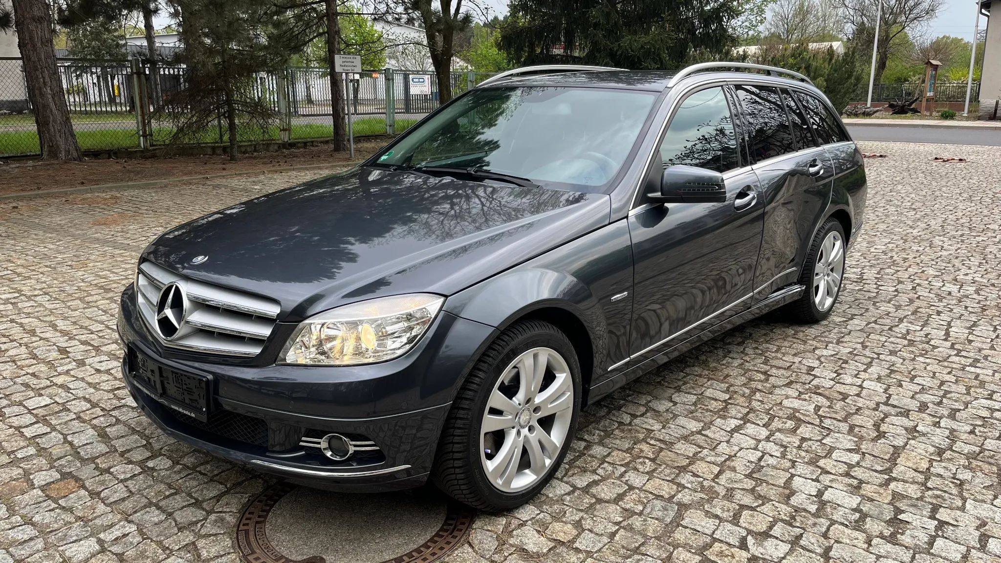 Mercedes-Benz Klasa C C 250 CGI 204KM - Avantgarde