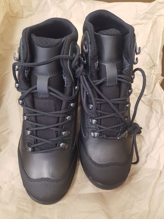 Buty trapery, nowe, gruba podeszwa, PROTEKTOR, rozm. 38