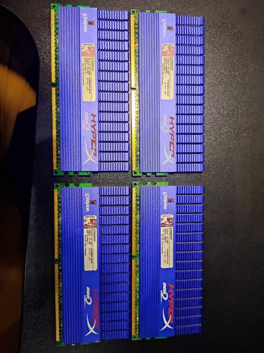 Pamięć RAM KINGSTON HyperX DDR2 8GB (4x2GB) 1066MHz CL5 Non-ECC