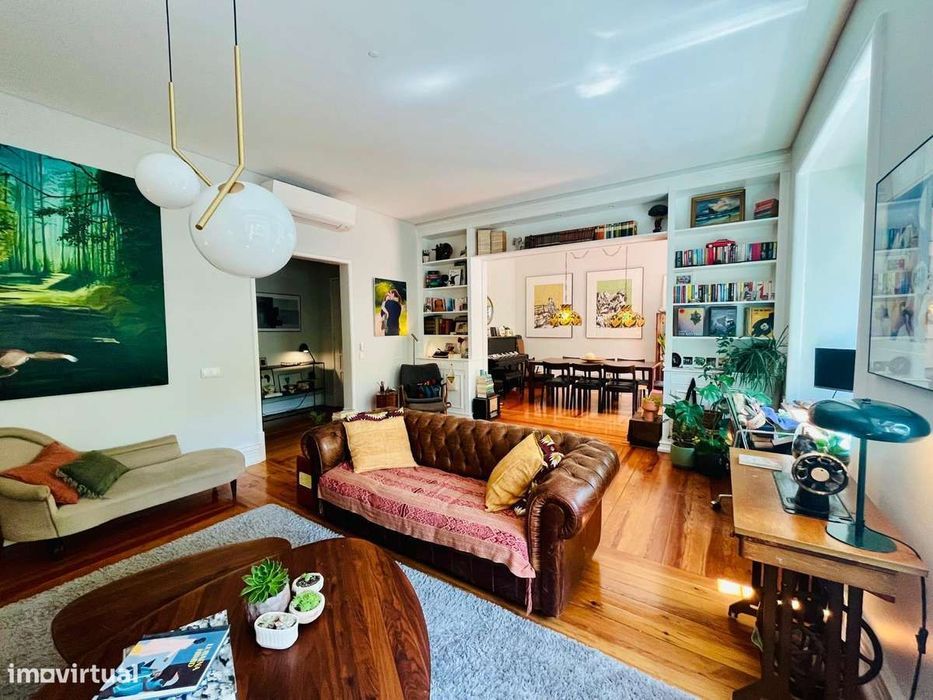 Apartamento T4+1 de luxo junto  ao Jardim da Estrela, Campo de Ourique