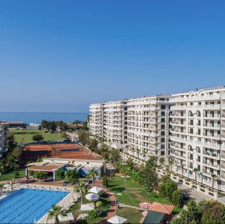 Эксклюзивная квартира 2+1   на берегу Средиземного  моря в Турции.