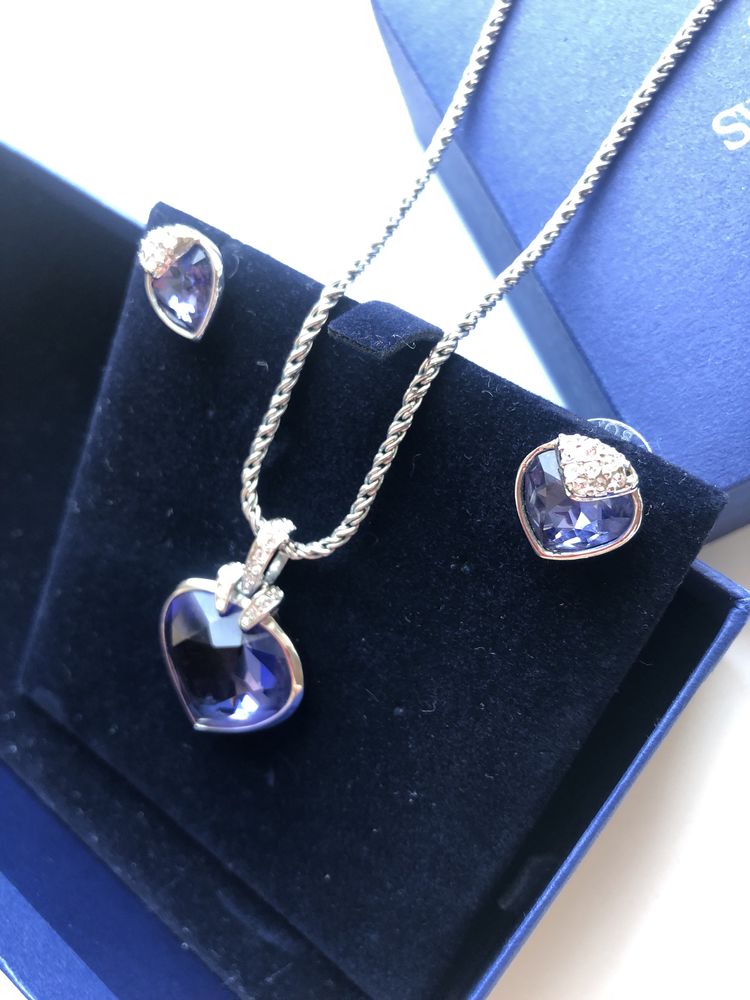 Сережки та підвіска Swarovski