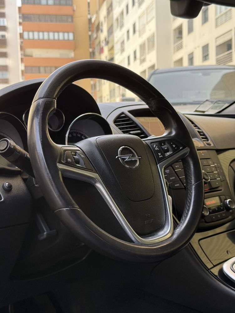 Opel Insignia 2.0CDTI / 2009 / COM GARANTIA